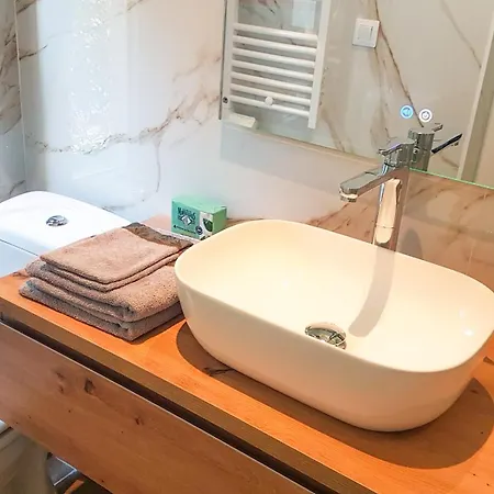 Studio 28M2 Avec Balcon, Tres Proche De La Mer Saint-Laurent-du-Var Extérieur photo