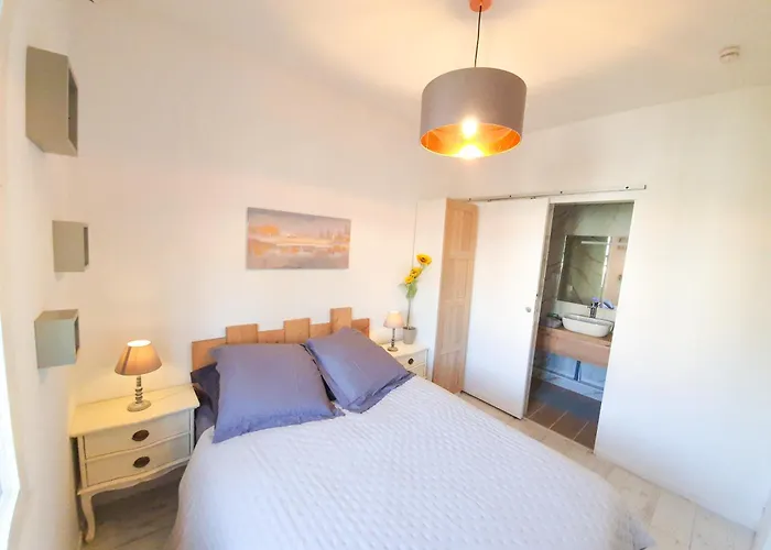 Studio 28M2 Avec Balcon, Tres Proche De La Mer
